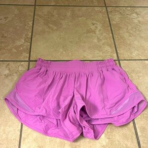 lululemon hotty hot shorts